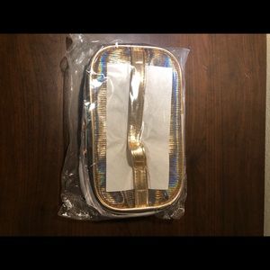 NIB Exclusive Holographic Snakeskin Makeup Tote